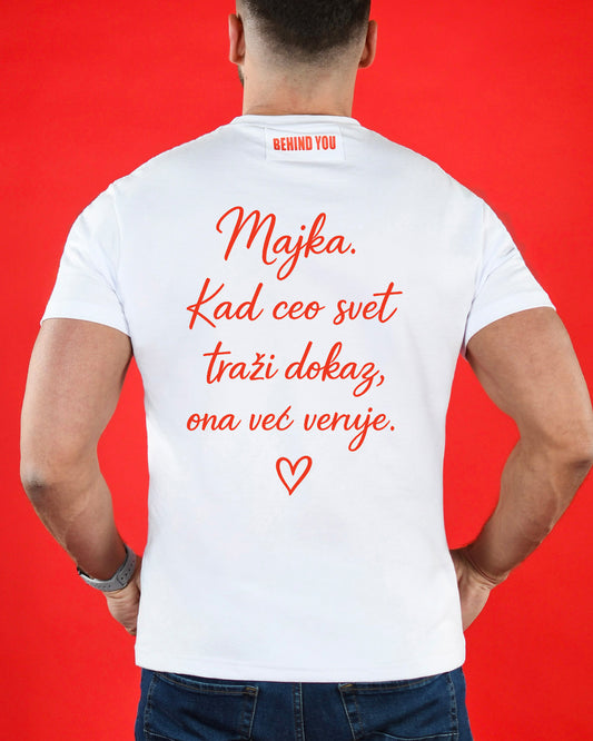Majka. Kada Ceo Svet Traži Dokaz, Ona Već Veruje